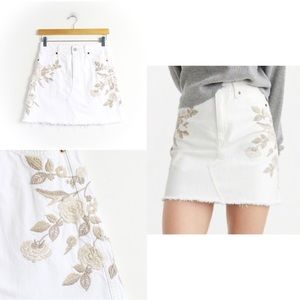 Abercrombie and Fitch Jean Floral Skirt with Embroidery Flowers